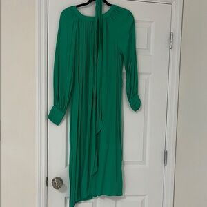 H&M Vibrant Green Long Sleeve Dress